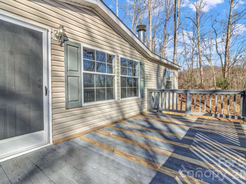 30 Pinners Cove Road, Asheville, NC 28803.  MLS# CAR4419302, YatesRealty ID 47636. 