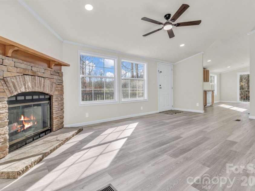 30 Pinners Cove Road, Asheville, NC 28803.  MLS# CAR4419302, YatesRealty ID 47636. 