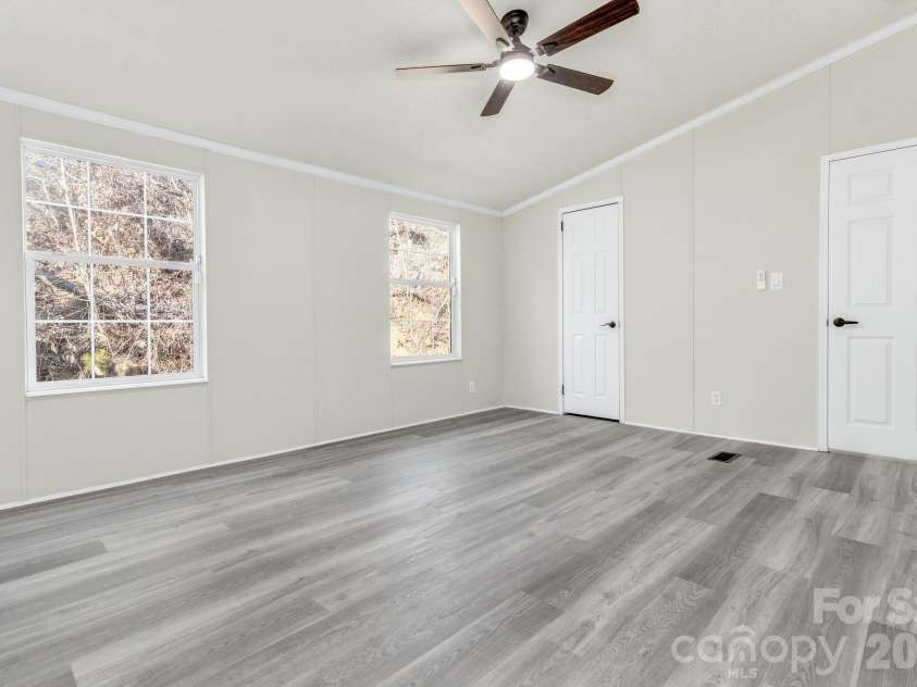 30 Pinners Cove Road, Asheville, NC 28803.  MLS# CAR4419302, YatesRealty ID 47636. 
