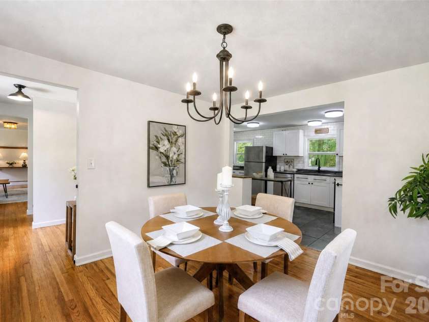 317 Balsam Drive, Waynesville, NC 28786.  MLS# CAR4405537, YatesRealty ID 47637. 