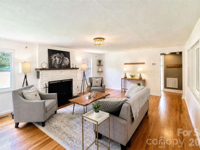 317 Balsam Drive, Waynesville, NC 28786.  MLS# CAR4405537, YatesRealty ID 47637. 