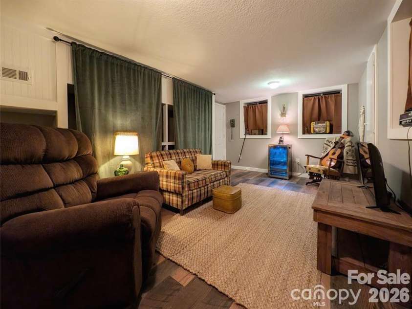 317 Balsam Drive, Waynesville, NC 28786.  MLS# CAR4405537, YatesRealty ID 47637. 