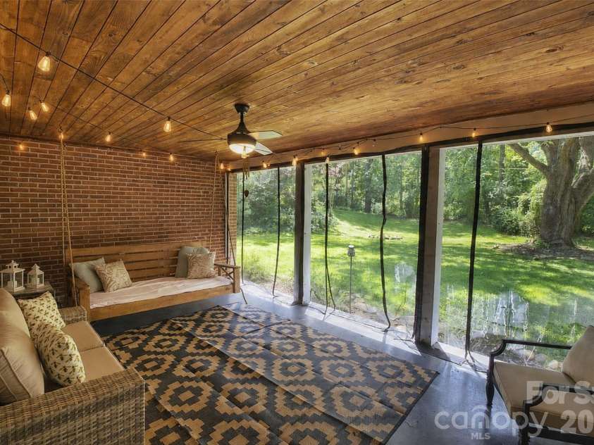 317 Balsam Drive, Waynesville, NC 28786.  MLS# CAR4405537, YatesRealty ID 47637. 