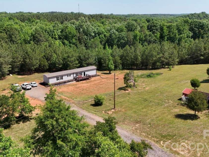 365-A Guernsey Lane, Roebuck, SC 29376.  MLS# CAR4419179, YatesRealty ID 47639. 