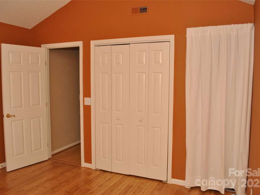 153 Ewbank Garden Drive, Hendersonville, NC 28791.  MLS# CAR4228838, YatesRealty ID 4764. 2nd BR