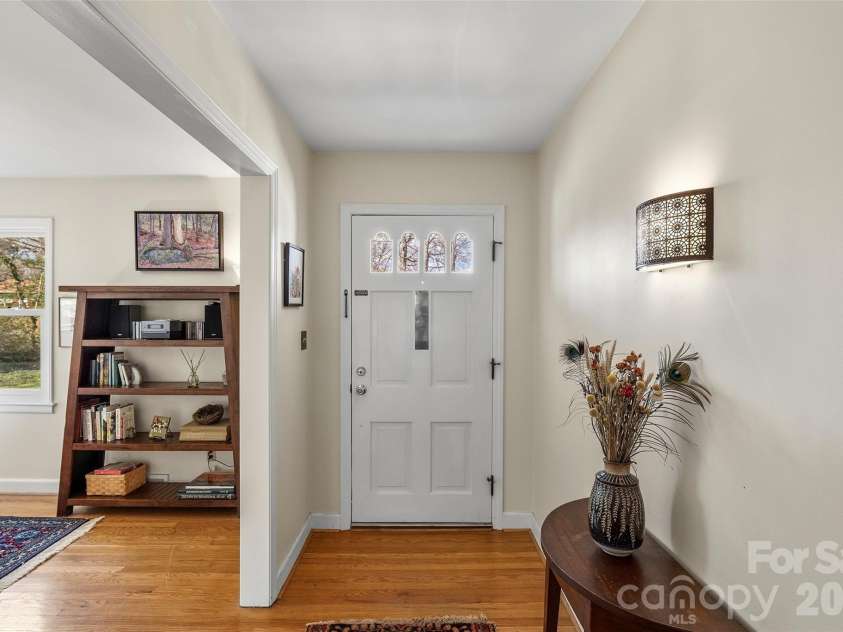 3123 Cheryl Drive, Hendersonville, NC 28792.  MLS# CAR4355756, YatesRealty ID 4764. 