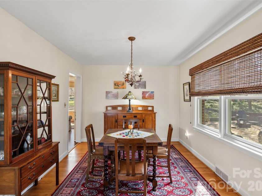 3123 Cheryl Drive, Hendersonville, NC 28792.  MLS# CAR4355756, YatesRealty ID 4764. 