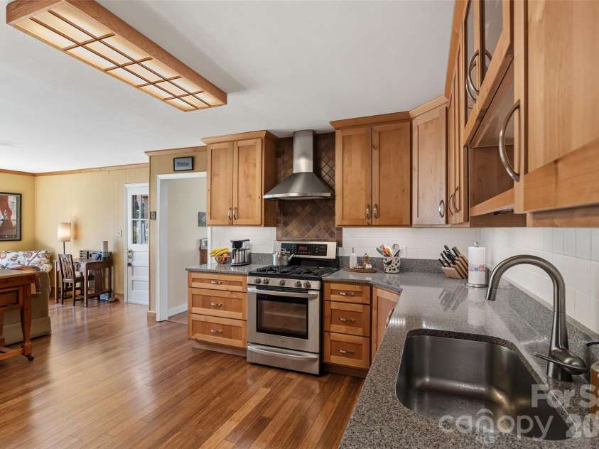 3123 Cheryl Drive, Hendersonville, NC 28792.  MLS# CAR4355756, YatesRealty ID 4764. 