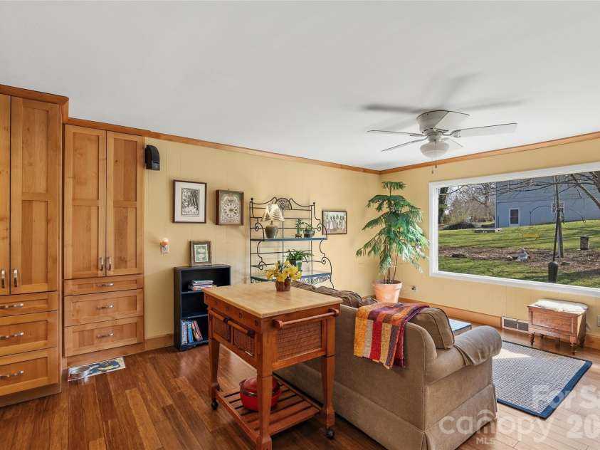 3123 Cheryl Drive, Hendersonville, NC 28792.  MLS# CAR4355756, YatesRealty ID 4764. 