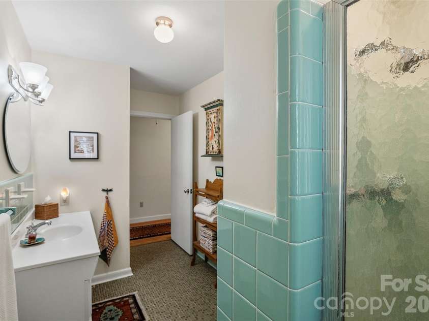 3123 Cheryl Drive, Hendersonville, NC 28792.  MLS# CAR4355756, YatesRealty ID 4764. 