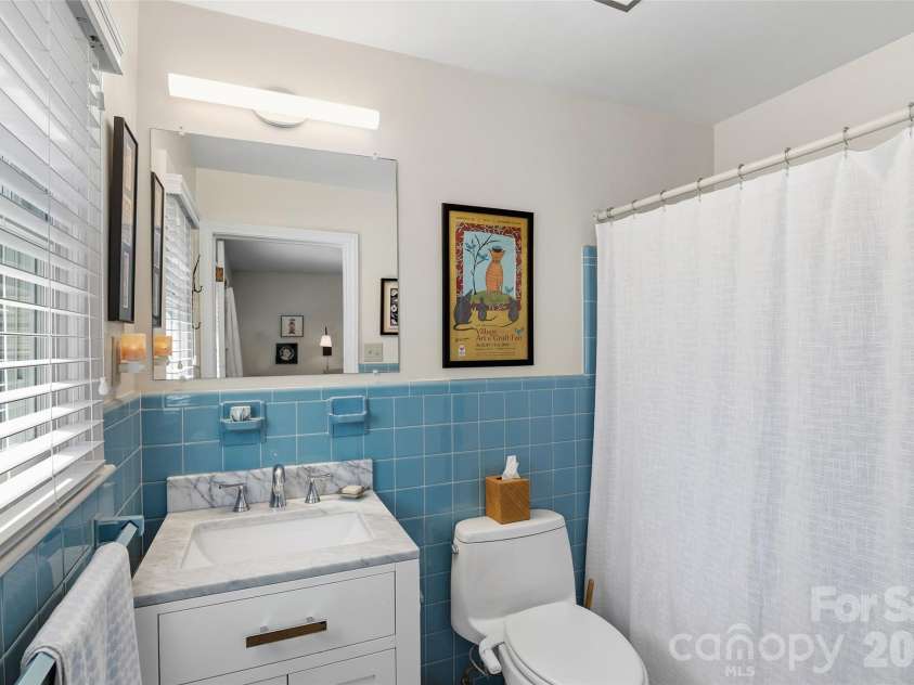 3123 Cheryl Drive, Hendersonville, NC 28792.  MLS# CAR4355756, YatesRealty ID 4764. 