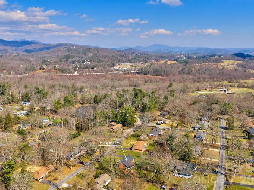3123 Cheryl Drive, Hendersonville, NC 28792.  MLS# CAR4355756, YatesRealty ID 4764. 