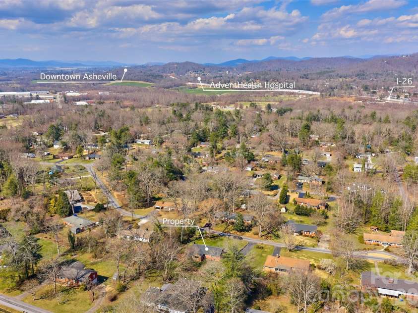 3123 Cheryl Drive, Hendersonville, NC 28792.  MLS# CAR4355756, YatesRealty ID 4764. 