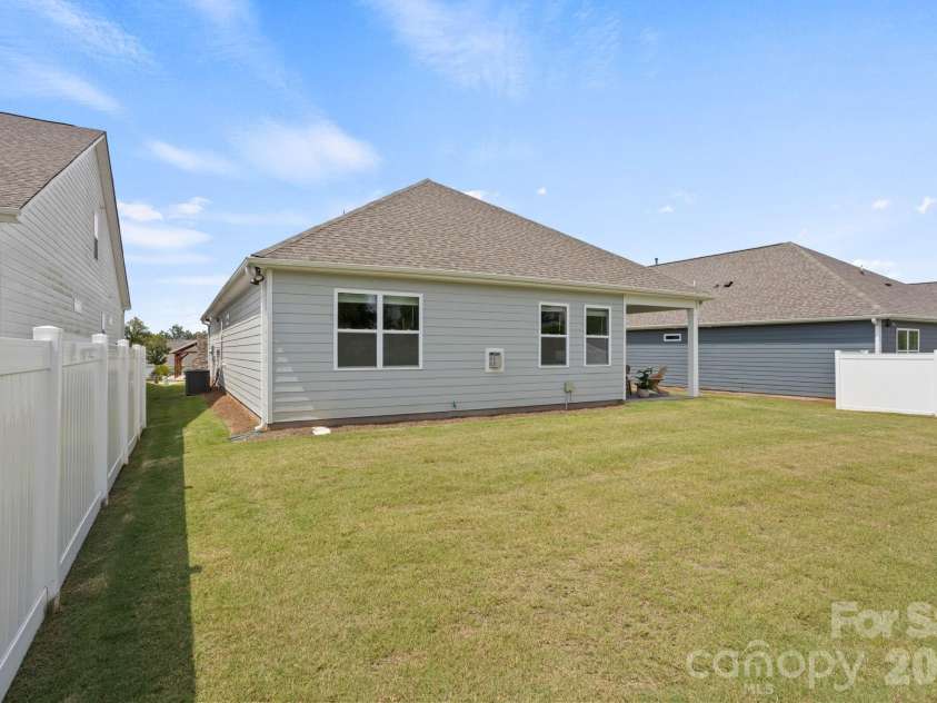 1723 Wabash Place, Boiling Springs, SC 29316.  MLS# CAR4419088, YatesRealty ID 47642. 