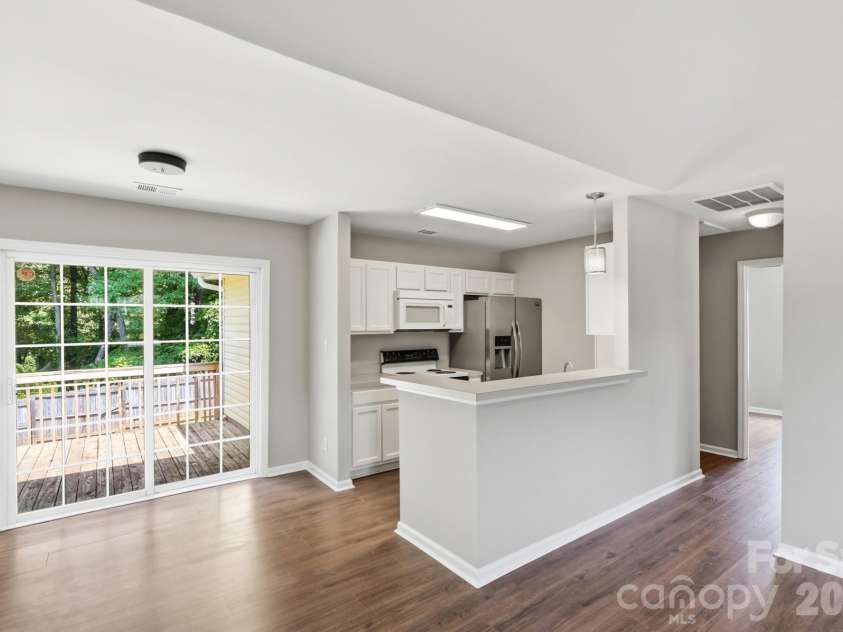 117 Sterling Terrace, Mooresville, NC 28115.  MLS# CAR4417920, YatesRealty ID 47643. 