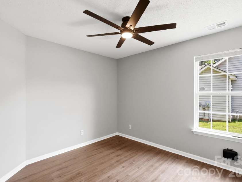 117 Sterling Terrace, Mooresville, NC 28115.  MLS# CAR4417920, YatesRealty ID 47643. 