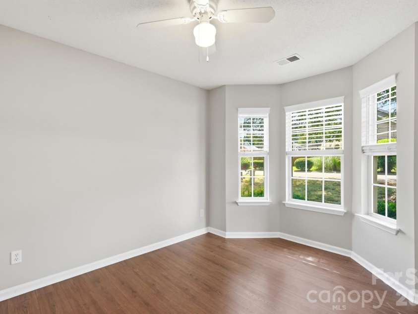 117 Sterling Terrace, Mooresville, NC 28115.  MLS# CAR4417920, YatesRealty ID 47643. 