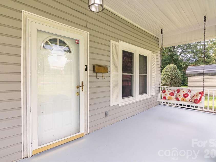141 Edwards Street, Rutherfordton, NC 28139.  MLS# CAR4419457, YatesRealty ID 47648. 
