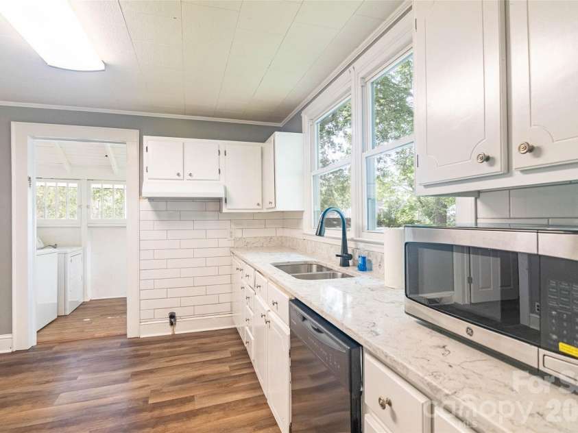 141 Edwards Street, Rutherfordton, NC 28139.  MLS# CAR4419457, YatesRealty ID 47648. 