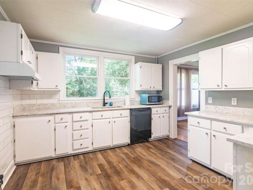 141 Edwards Street, Rutherfordton, NC 28139.  MLS# CAR4419457, YatesRealty ID 47648. 