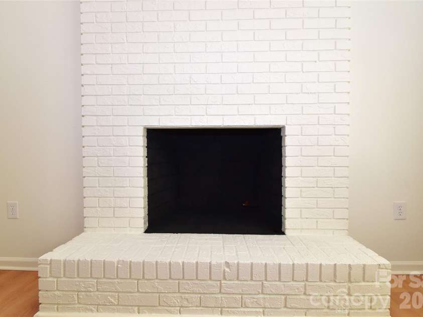 19 Ridge Place, Arden, NC 28704.  MLS# CAR4418329, YatesRealty ID 47649. 