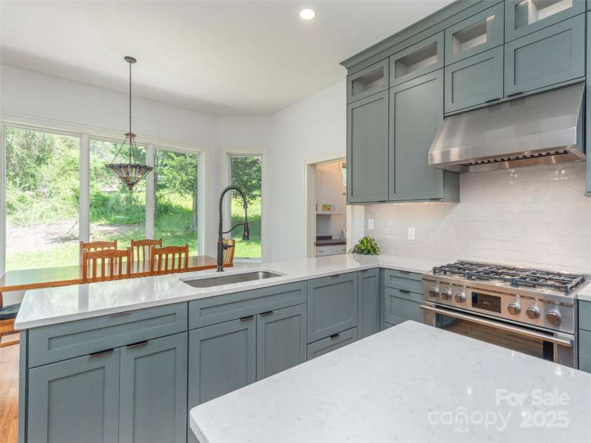 341 Racquet Club Road, Asheville, NC 28803.  MLS# CAR4254821, YatesRealty ID 4765. 