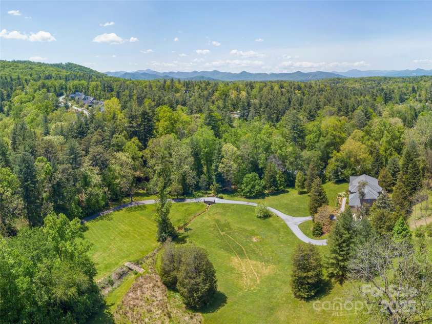 341 Racquet Club Road, Asheville, NC 28803.  MLS# CAR4254821, YatesRealty ID 4765. 