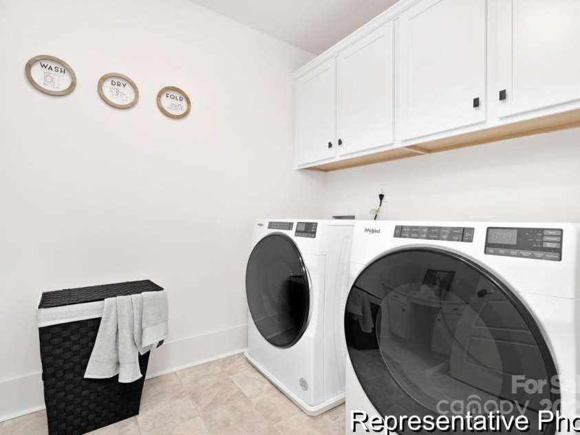 680 Candela Court, York, SC 29745.  MLS# CAR4221087, YatesRealty ID 4765. 