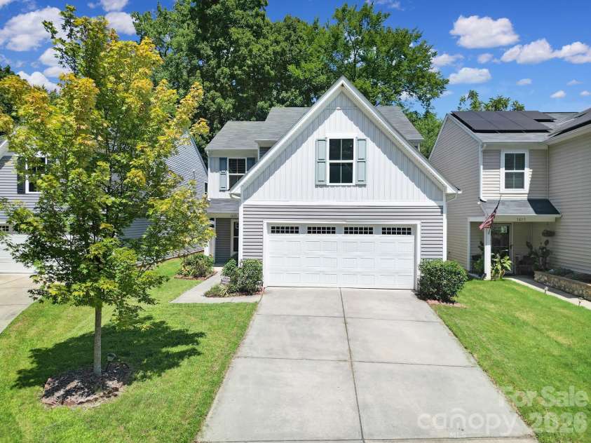 1611 Hooper Court, Charlotte, NC 28212.  MLS# CAR4418892, YatesRealty ID 47653. 
