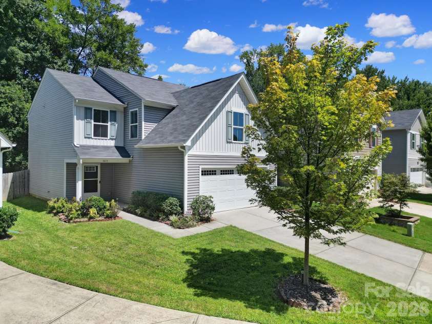 1611 Hooper Court, Charlotte, NC 28212.  MLS# CAR4418892, YatesRealty ID 47653. 