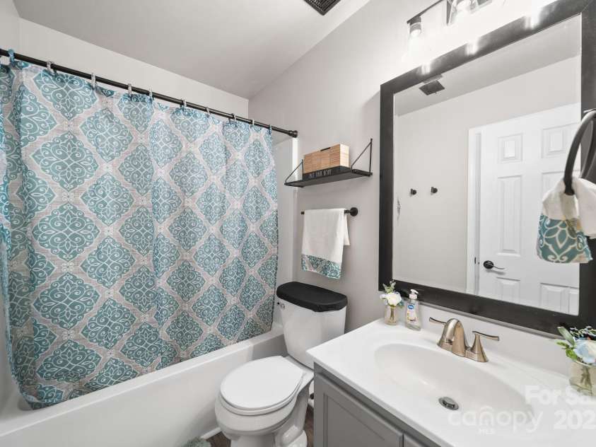 5207 Sunriver Road, Gastonia, NC 28054.  MLS# CAR4320807, YatesRealty ID 47653. 