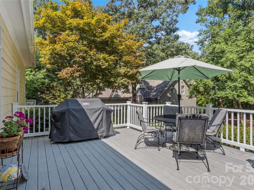 203 Allenton Ferry Drive, New London, NC 28127.  MLS# CAR4419406, YatesRealty ID 47654. 