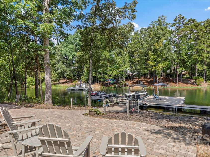 203 Allenton Ferry Drive, New London, NC 28127.  MLS# CAR4419406, YatesRealty ID 47654. 