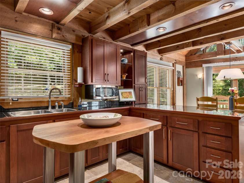 225 Long Branch Road, Swannanoa, NC 28778.  MLS# CAR4419475, YatesRealty ID 47656. 