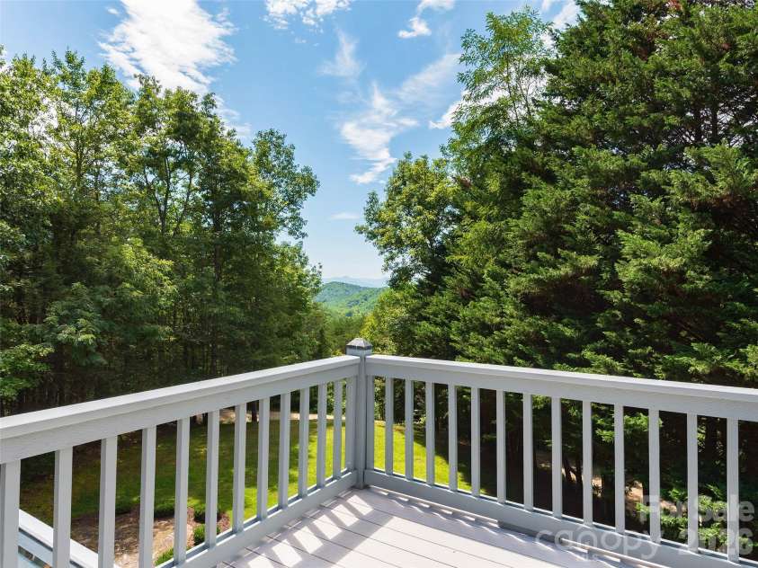 225 Long Branch Road, Swannanoa, NC 28778.  MLS# CAR4419475, YatesRealty ID 47656. 