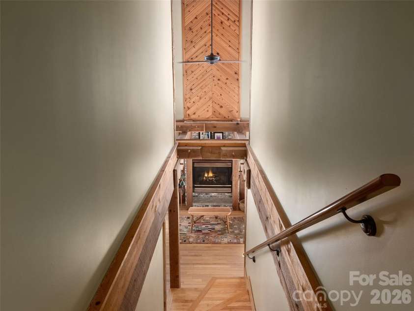 225 Long Branch Road, Swannanoa, NC 28778.  MLS# CAR4419475, YatesRealty ID 47656. 