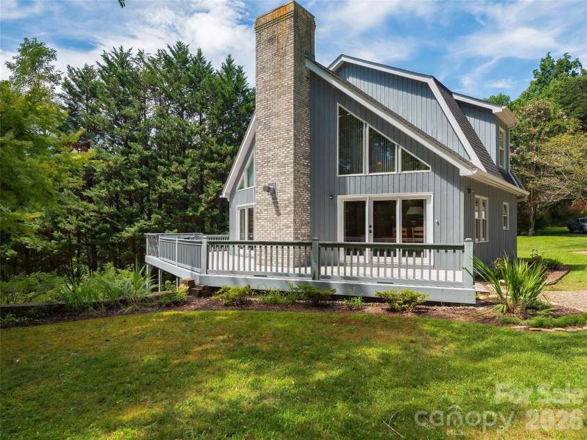 225 Long Branch Road, Swannanoa, NC 28778.  MLS# CAR4419475, YatesRealty ID 47656. 