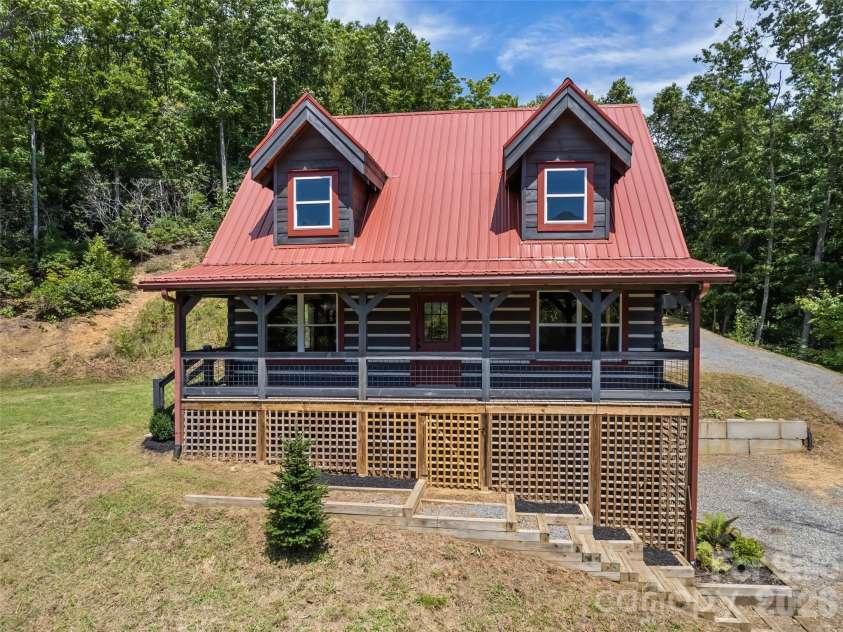 785 Orion Davis Road, Waynesville, NC 28786.  MLS# CAR4419461, YatesRealty ID 47657. 