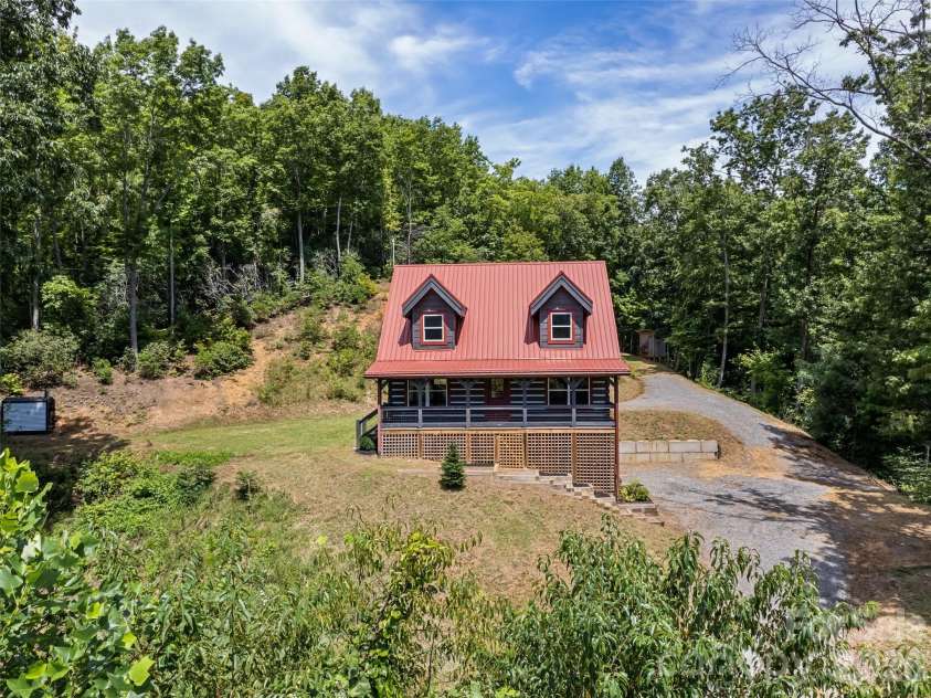 785 Orion Davis Road, Waynesville, NC 28786.  MLS# CAR4419461, YatesRealty ID 47657. 