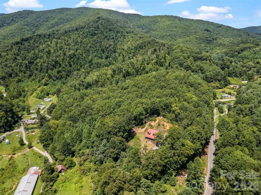 785 Orion Davis Road, Waynesville, NC 28786.  MLS# CAR4419461, YatesRealty ID 47657. 