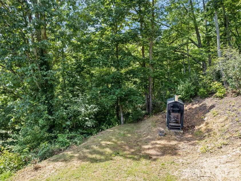 785 Orion Davis Road, Waynesville, NC 28786.  MLS# CAR4419461, YatesRealty ID 47657. 