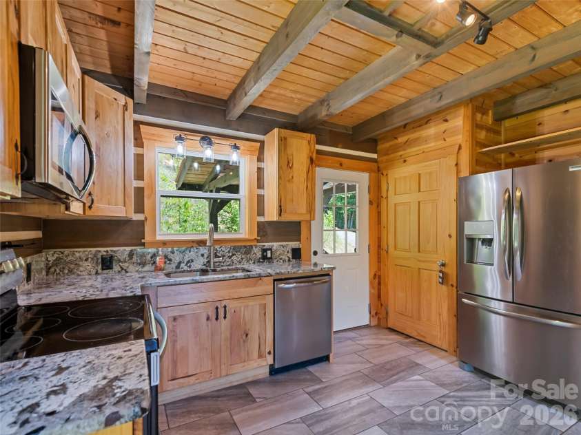 785 Orion Davis Road, Waynesville, NC 28786.  MLS# CAR4419461, YatesRealty ID 47657. 