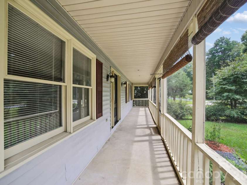 282 Honeycutt Drive, Concord, NC 28025.  MLS# CAR4419488, YatesRealty ID 47659. 