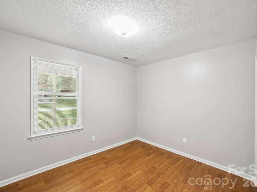 282 Honeycutt Drive, Concord, NC 28025.  MLS# CAR4419488, YatesRealty ID 47659. 