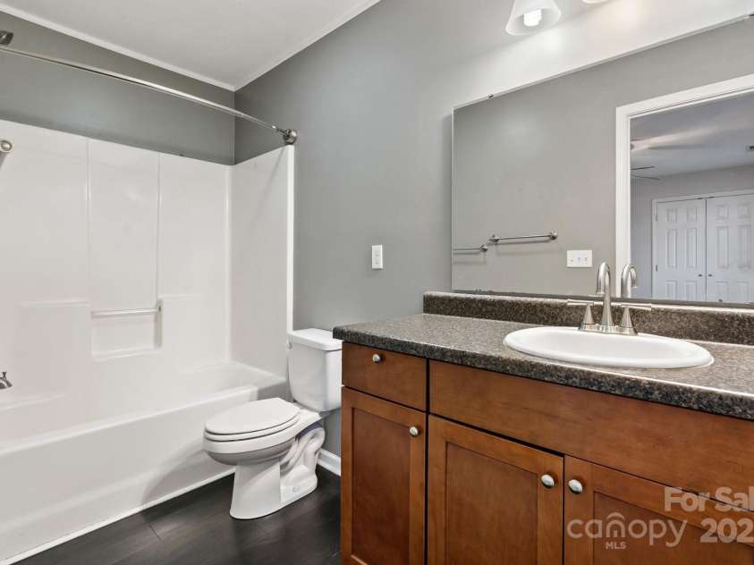 31 English Ivy Road, Asheville, NC 28806.  MLS# CAR4289891, YatesRealty ID 4766. 