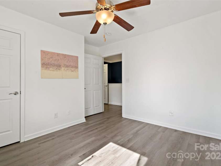 31 English Ivy Road, Asheville, NC 28806.  MLS# CAR4289891, YatesRealty ID 4766. 