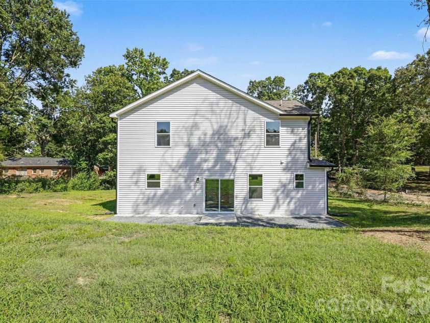 2005 Overhill Drive, Monroe, NC 28110.  MLS# CAR4416161, YatesRealty ID 47661. Backyard