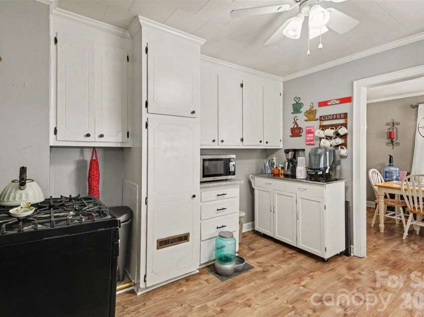210 Beaver Street, Landis, NC 28088.  MLS# CAR4417048, YatesRealty ID 47663. 