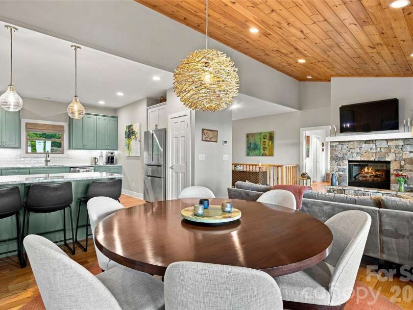 600 Tanglewood Lane, Saluda, NC 28773.  MLS# CAR4417880, YatesRealty ID 47665. 