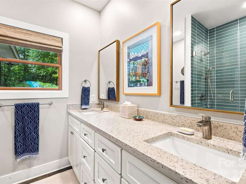 600 Tanglewood Lane, Saluda, NC 28773.  MLS# CAR4417880, YatesRealty ID 47665. 